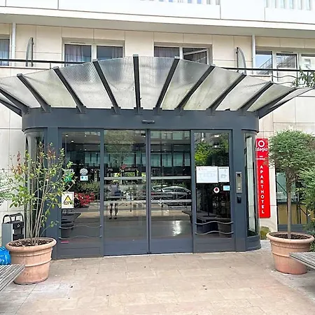 Appart-hotel Porte De Versailles 4*