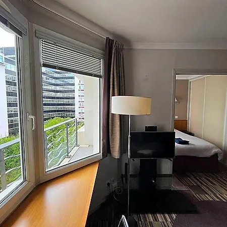 Appart-hotel Porte De Versailles 酒店